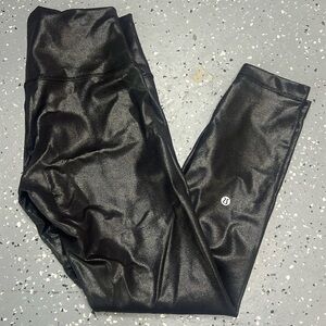 Lululemon Wunder train HR tight